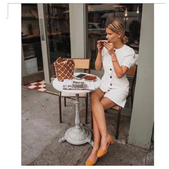 Last one Zara blogger fav linen dress puffy sleeve - Picture 5 of 8